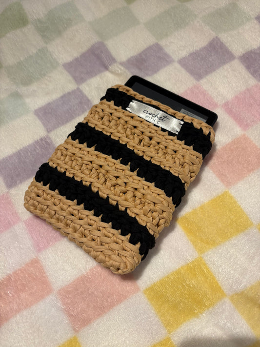 Kindle Sleeve in Espresso Martini 🍸